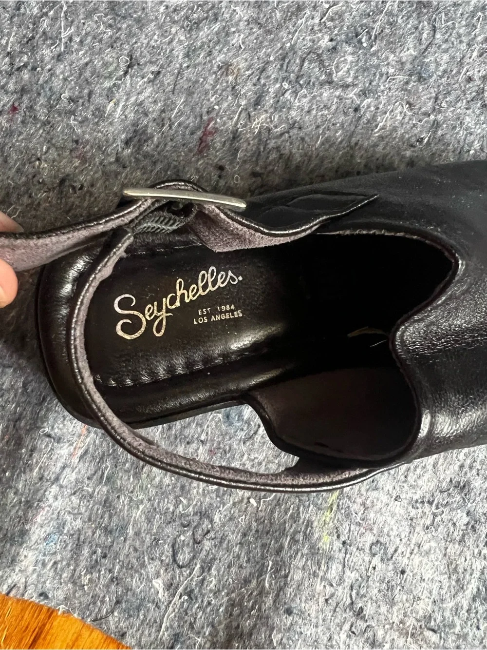 Black leather Platform Sandals Seychelles